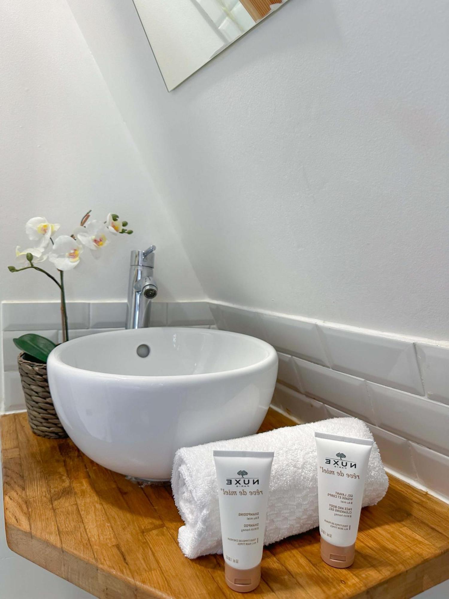Beautiful Apartment Near Grands Boulevards Paris Luaran gambar